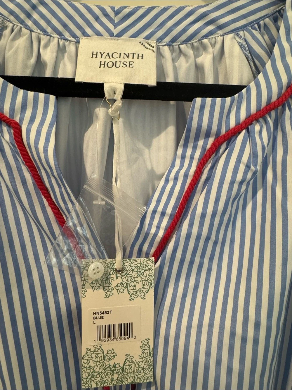 NWT Hyacinth House Tuckernuck Blouse Blue Stripe Red Embroidery Size Large - Picture 7 of 7